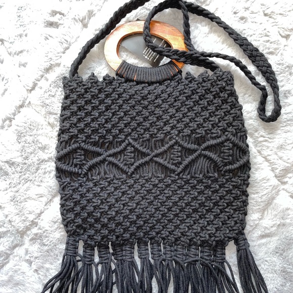 Tassel Bag - Picture 3 of 7